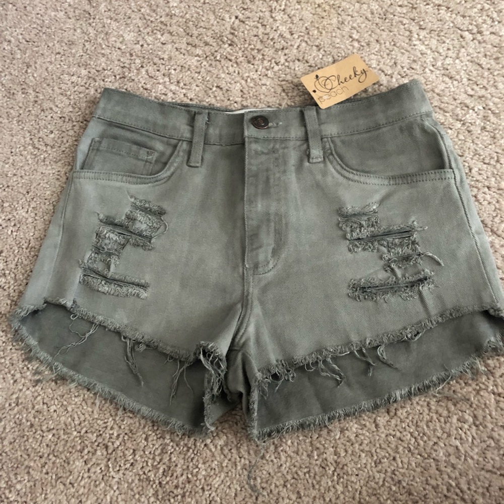 Grey shorts